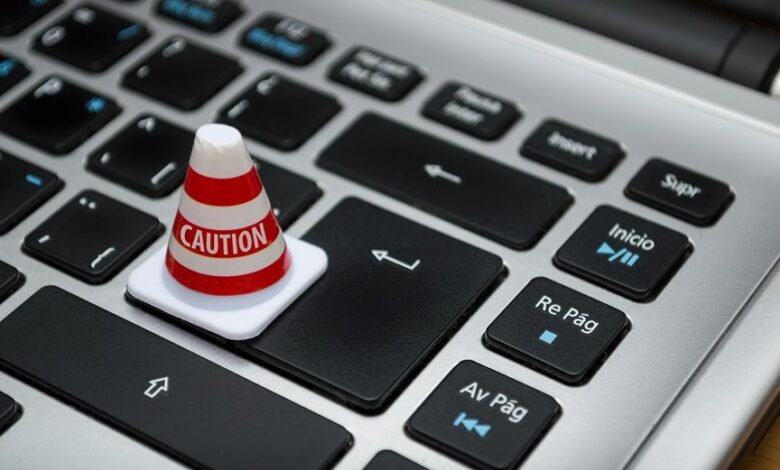 caller safety hotline numbers
